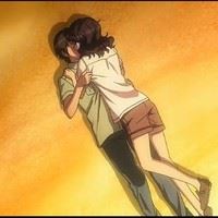 男生抱着女生动漫情侣头像 qq接吻头像图片