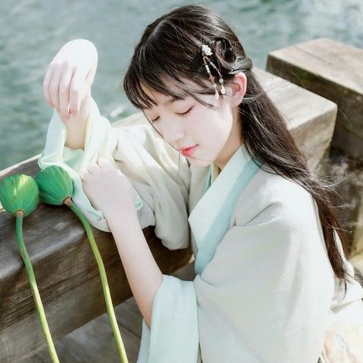 唯美古风头像女生仙气飘飘图片