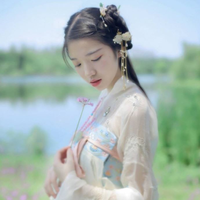 女生头像真人图片