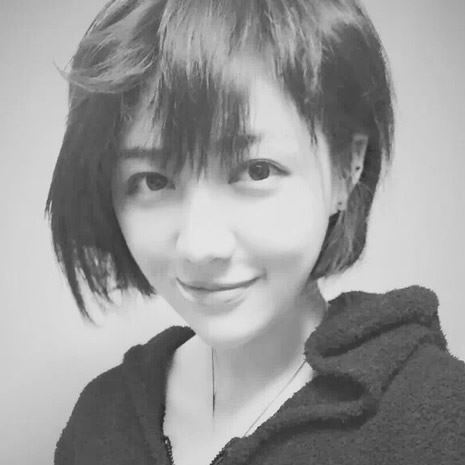2021最火女生头像图片