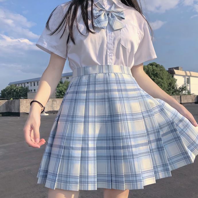 jk制服女生头像图片