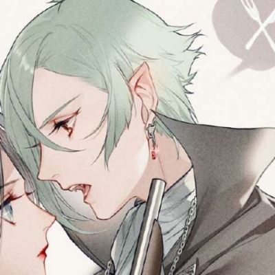 躺在床上的二次元情侣头像 动漫情头图片