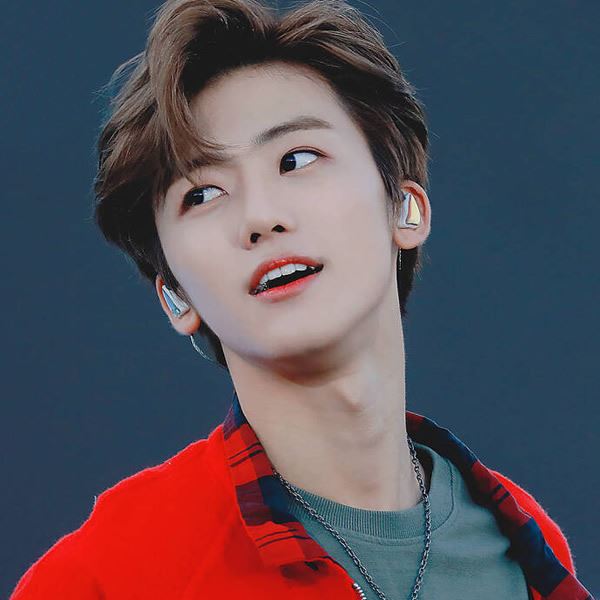 男生头像真人图片