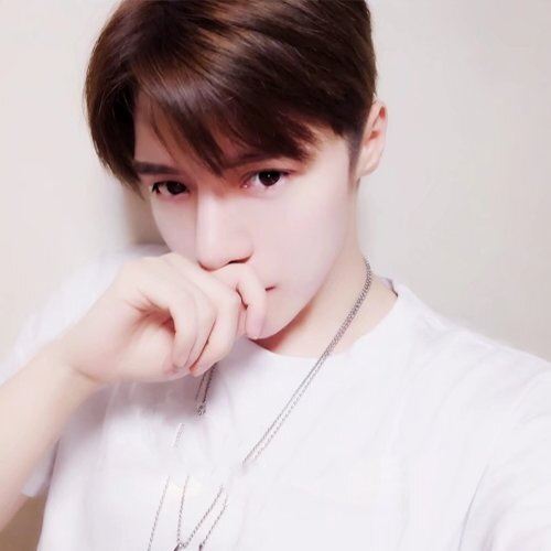 男生头像真人图片