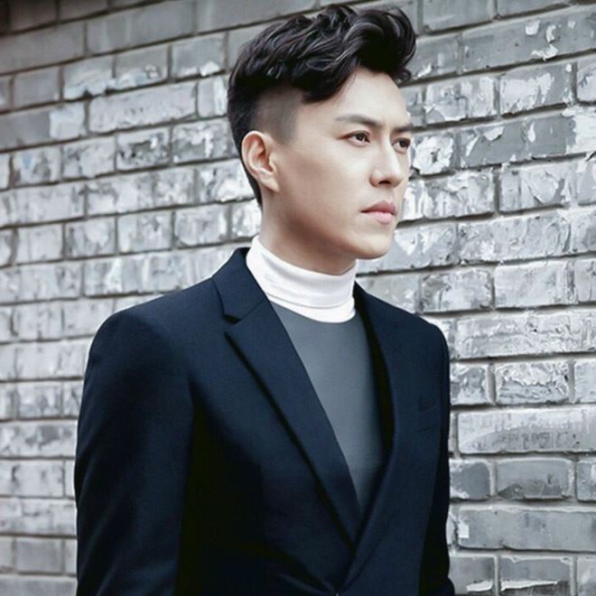 2021最火男生头像图片