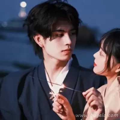 一对两张微信情人2022新头像图片