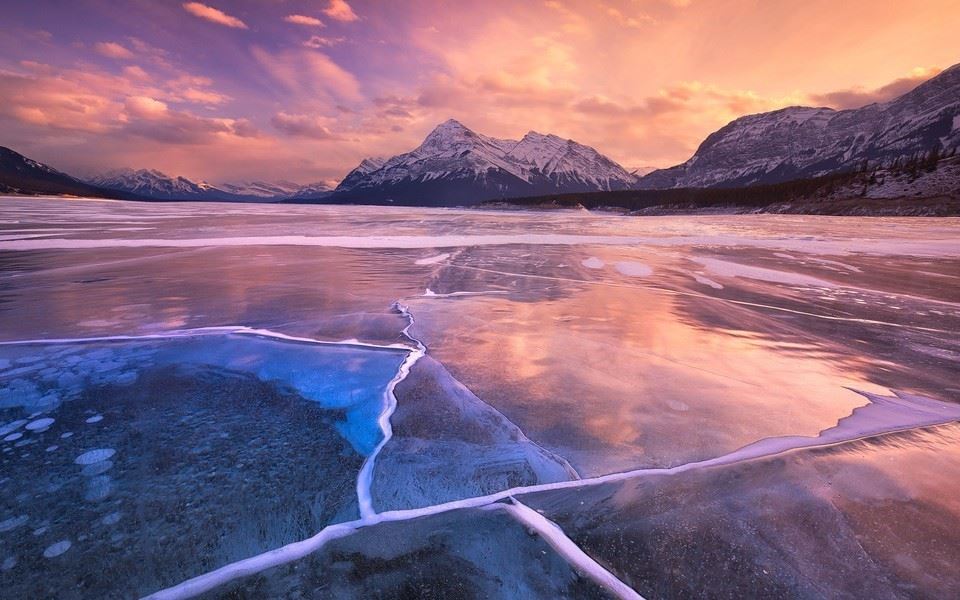 冰川融化唯美雪景桌面壁纸图片
