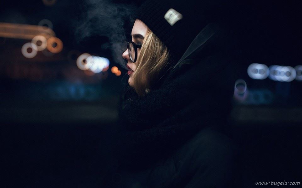 美女艳丽图片壁纸