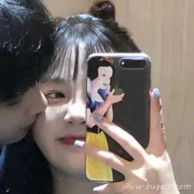 情人亲亲抱抱头像图片