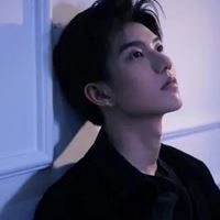 成熟男人头像真人（男性头像成熟真实的高清）