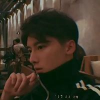 成熟男人头像真人（男性头像成熟真实的高清）