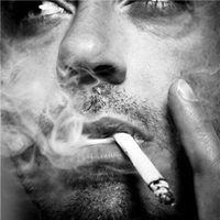 抽烟很帅的姿势_男人抽烟的姿势怎么样才帅