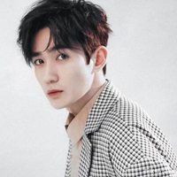 文质彬彬的男人图片|成熟气质头像男