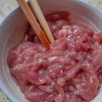 碗里有肉搞笑图片（碗里有肉搞笑图片）