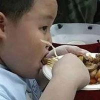 碗里有肉搞笑图片（碗里有肉搞笑图片）