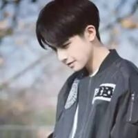 男生阳光帅气的头像 阳光帅气男生头像图片