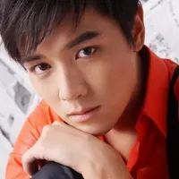 帅气头像男生真人_80后照片男生头像