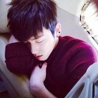 时尚的头像男生（时尚男头像图片大全图片）