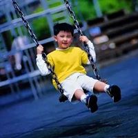 荡秋千情侣头像_微信头像荡秋千女孩