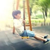 荡秋千情侣头像_微信头像荡秋千女孩