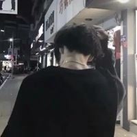初中头像男生霸气冷酷_男学生头像冷酷帅气头像