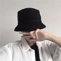 头像男生带帽子-带圣诞帽的男生头像