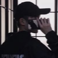 头像男生带帽子-带圣诞帽的男生头像