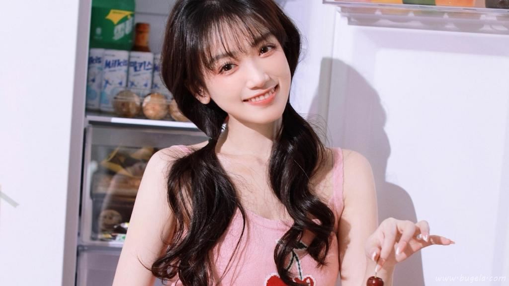 超甜元气美女图片