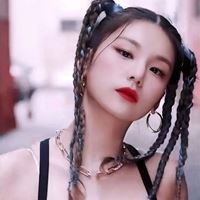 潮流个性酷图头像女（个性酷酷潮流女头像）