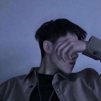 单身帅气的头像-孤独帅气的男生头像
