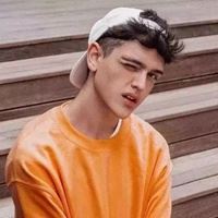 比较man的男人头像-男生头像潮流帅气
