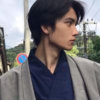 现在小姐姐喜欢什么样的男头 男生用什么头像容易撩小姐姐