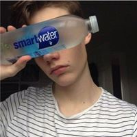 现在小姐姐喜欢什么样的男头 男生用什么头像容易撩小姐姐