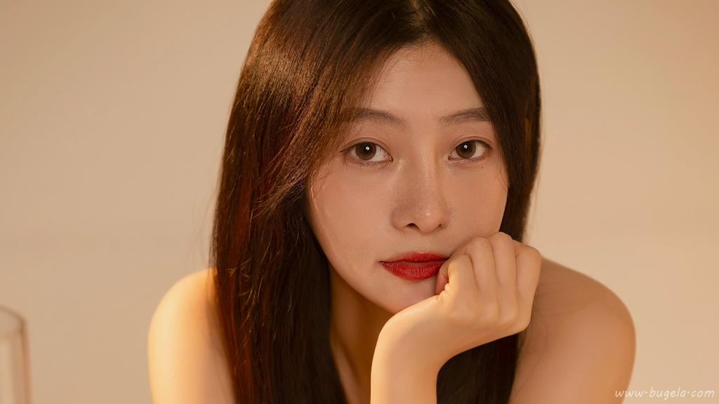 清丽秀雅清新美女图片
