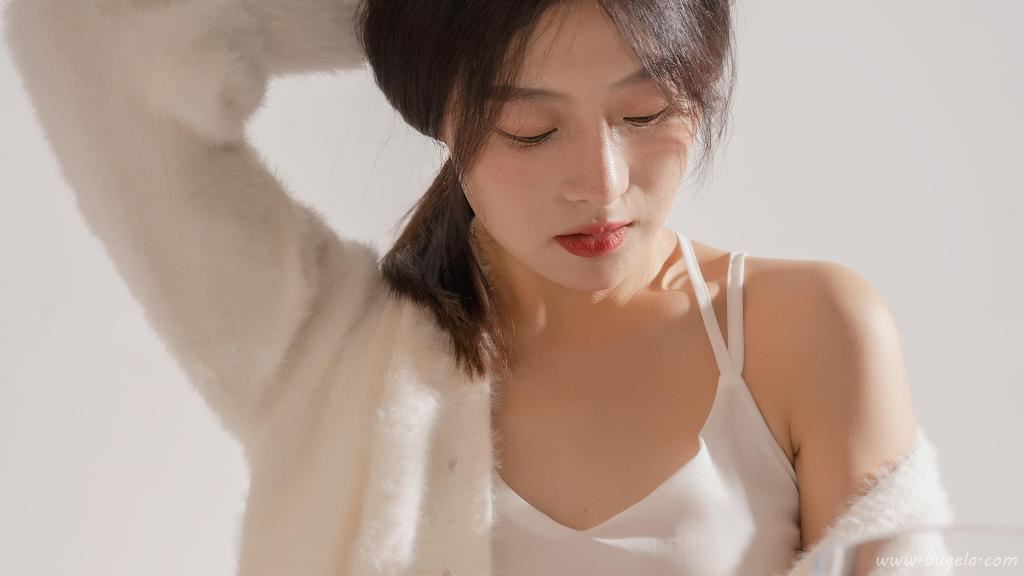 清丽秀雅清新美女图片