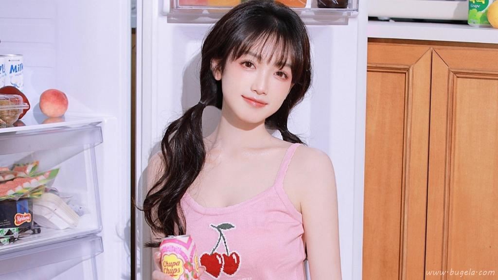超甜元气美女图片
