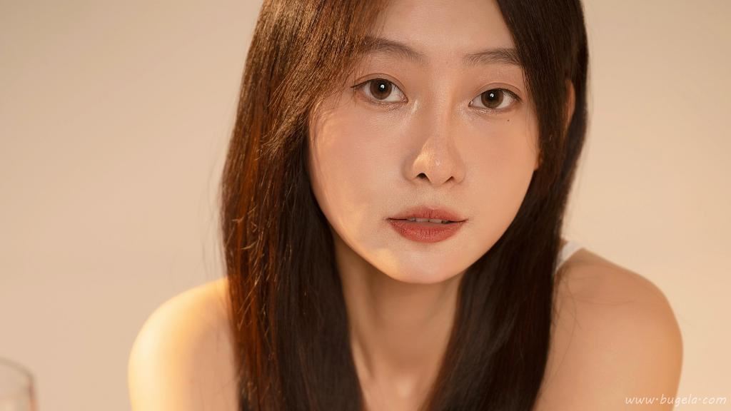 清丽秀雅清新美女图片