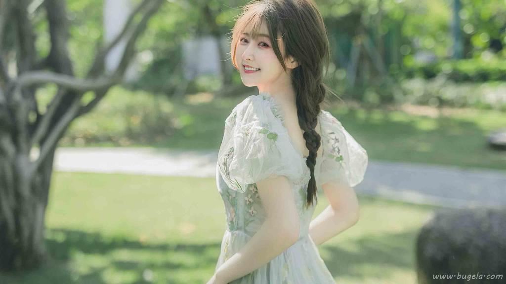 森系女神户外清新图片