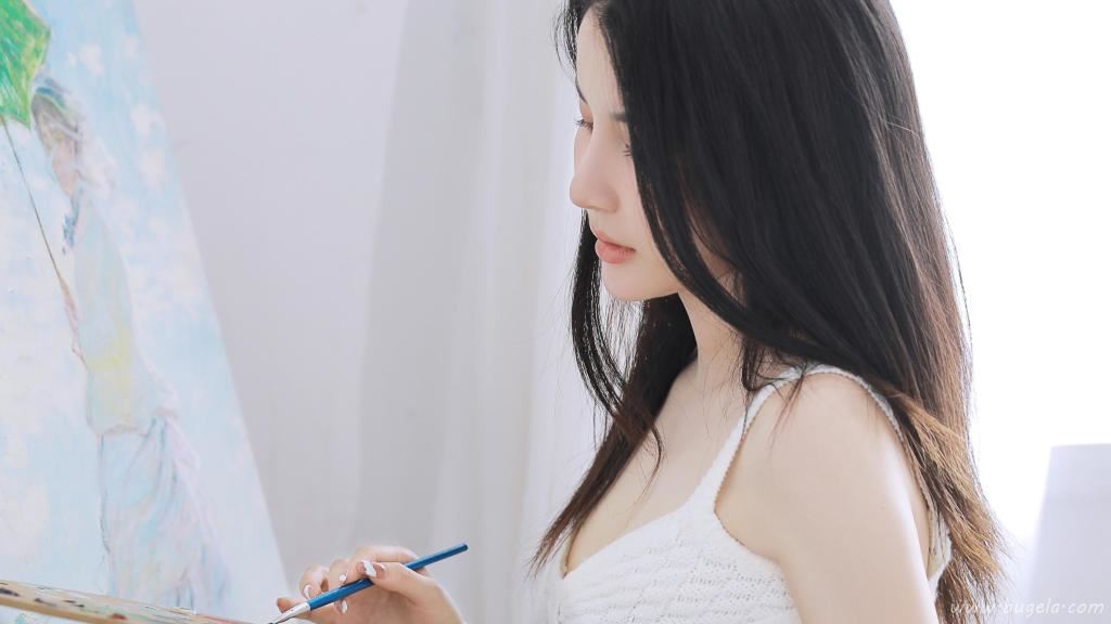 画画的文艺美女图片