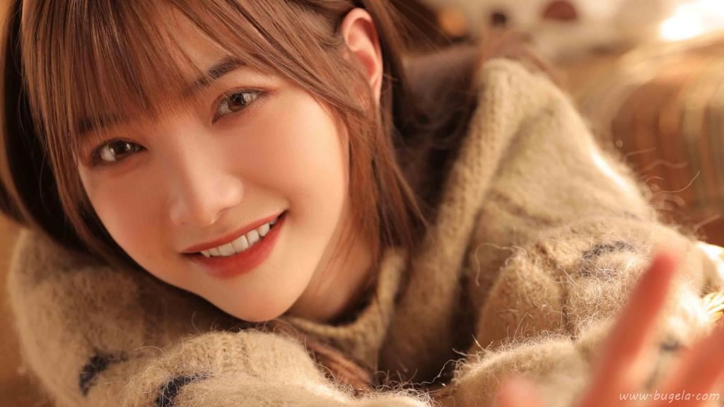冬天暖色系美女图片