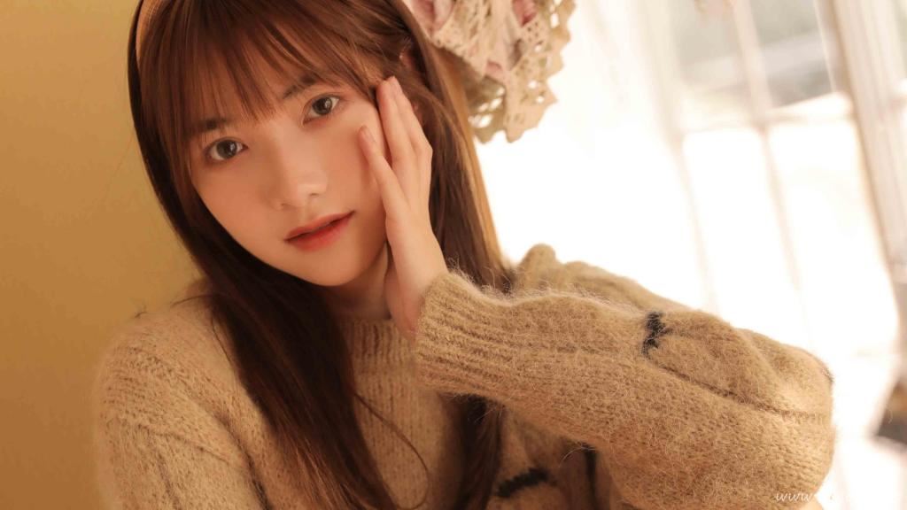 冬天暖色系美女图片