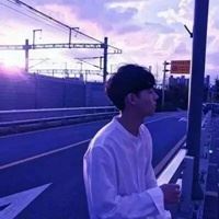 蓝色系的男生头像图片|深蓝色男生头像