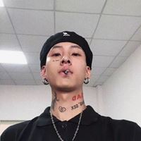 黑色系列男头_黑色系霸气男头像