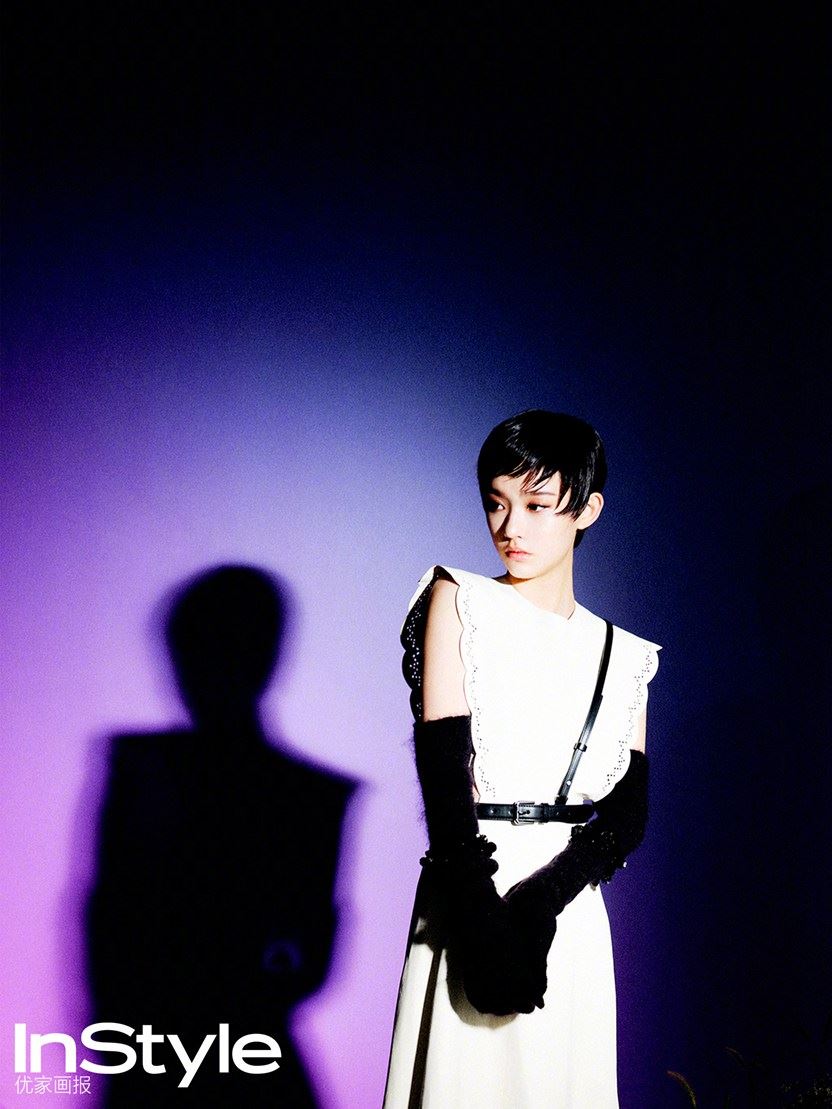 林允露耳短发杂志封面大片高级感十足