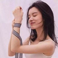 超漂亮的闺蜜头像一人一张两张的-好看的闺蜜头像俩人用