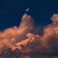 星辰大海女生头像_眼里有星辰大海的动漫女生头像