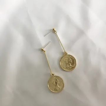 戴珍珠少女的耳环头像（耳环材质）