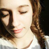 头像图片女野性-连衣帽女生头像