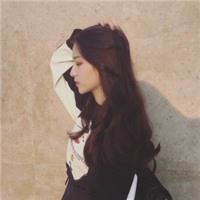 女生头像坐着全身侧面-躺着侧面女头像