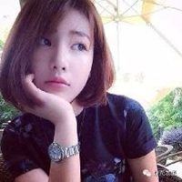 微信头像露肩膀女生_微信头像女吊带露肩